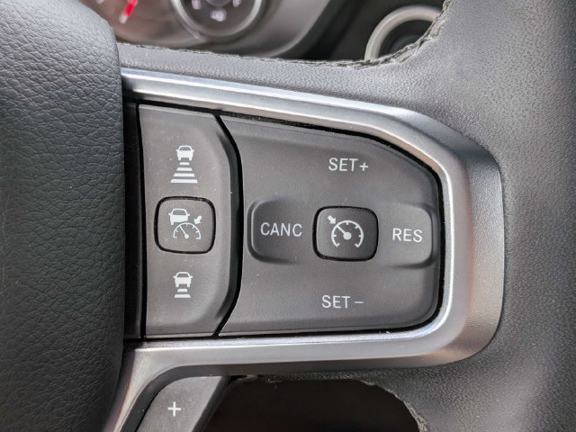Used 2025 RAM 1500 Big Horn AWD/4WD image 25