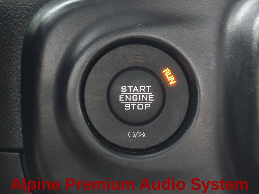 Used 2021 Jeep Wrangler Unlimited Rubicon w/ Xtreme Recon 35" Tire Package AWD/4WD image 19