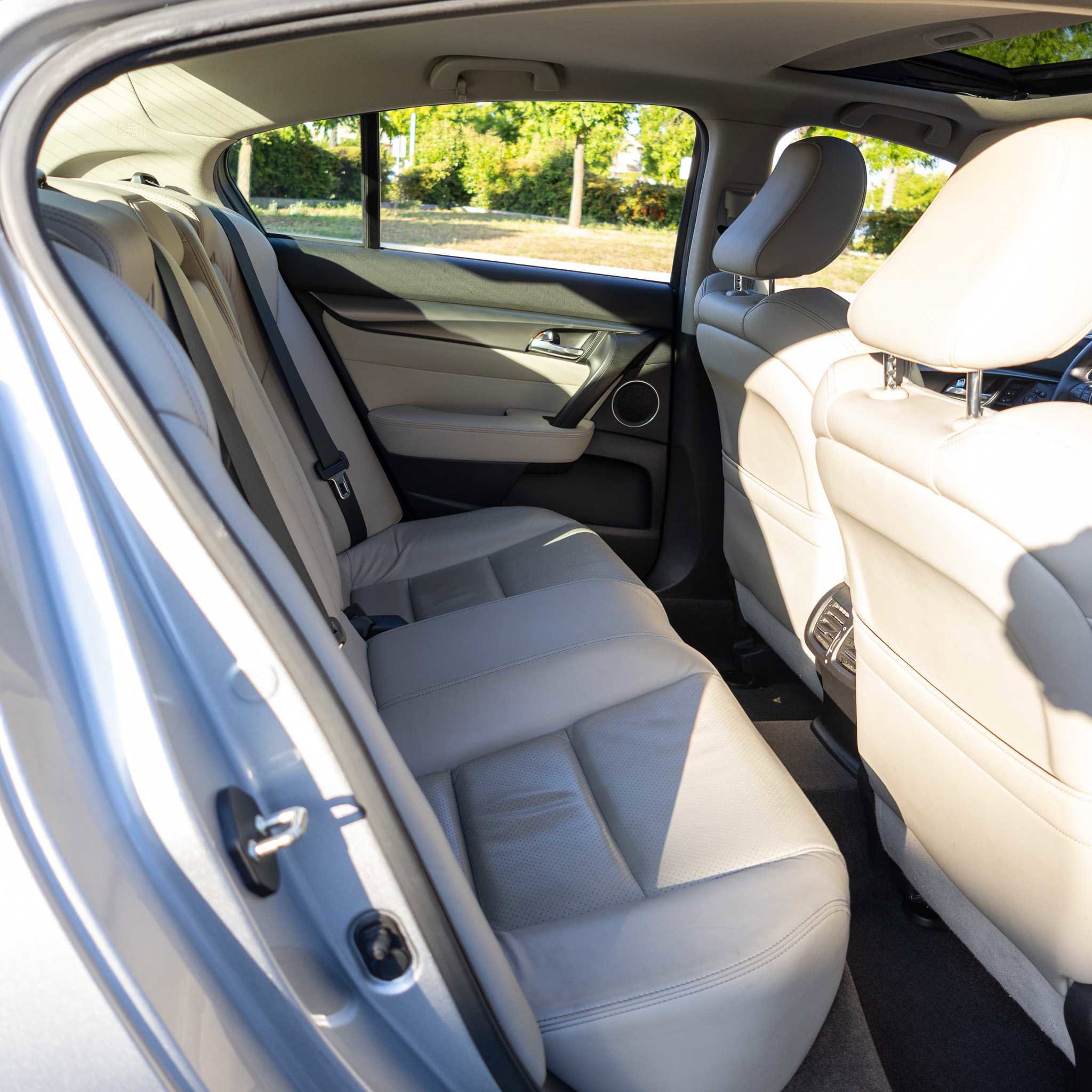 Used 2012 Acura TL SH-AWD image 19