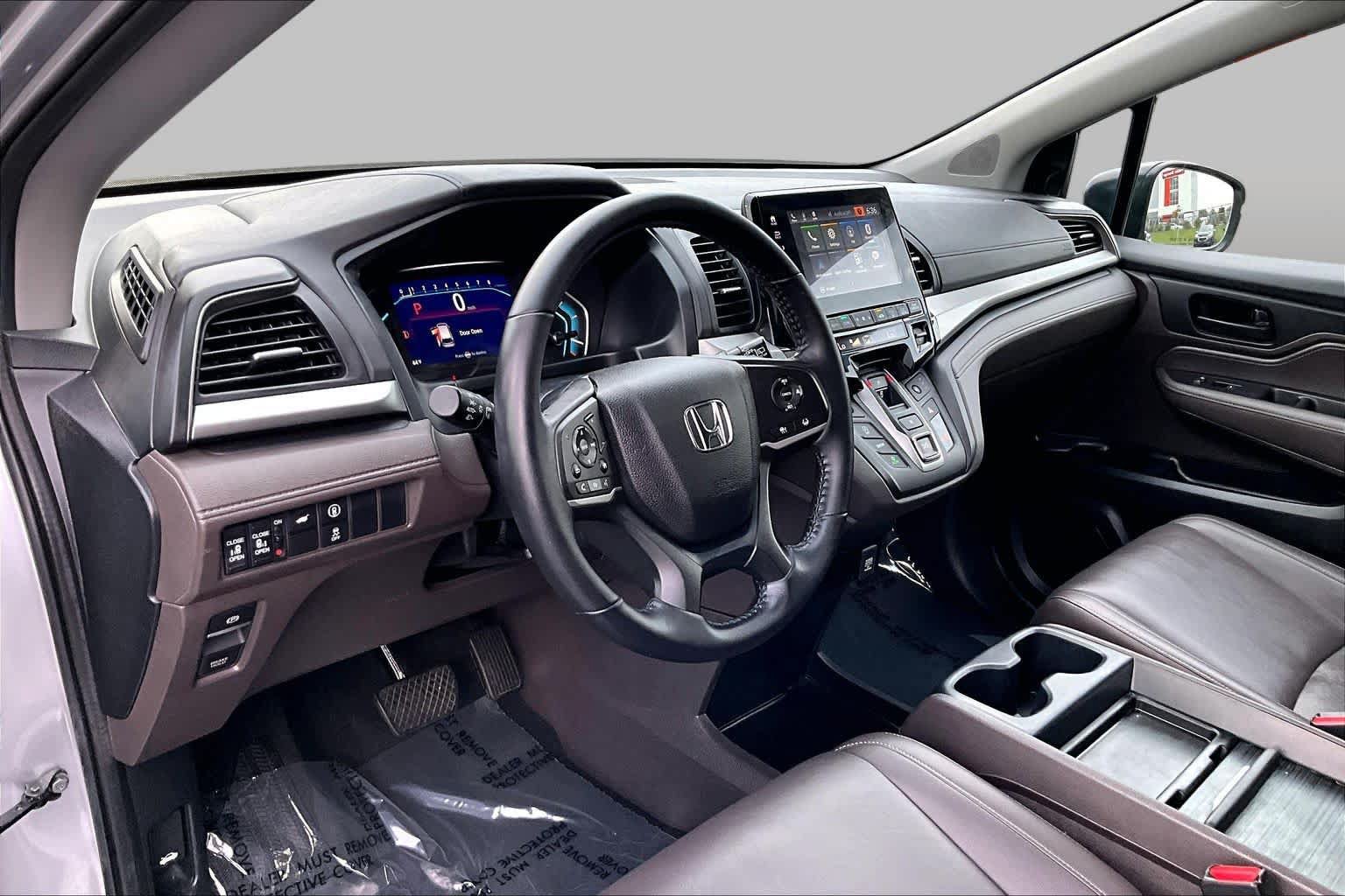 Used 2024 Honda Odyssey EX-L image 18