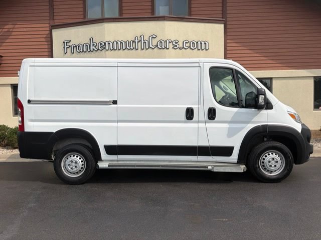 Used 2025 RAM ProMaster 2500 w/ U-Haul Equipment Group FWD image 5