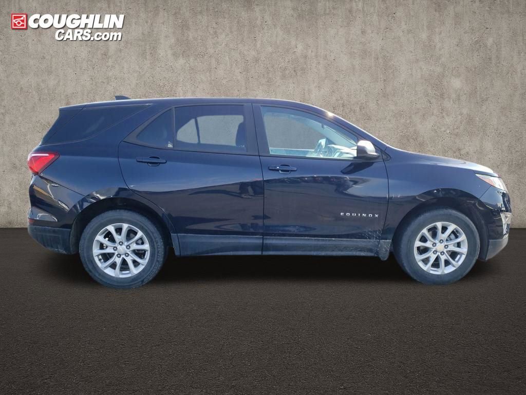 Used 2020 Chevrolet Equinox LS w/ LS Convenience Package image 6
