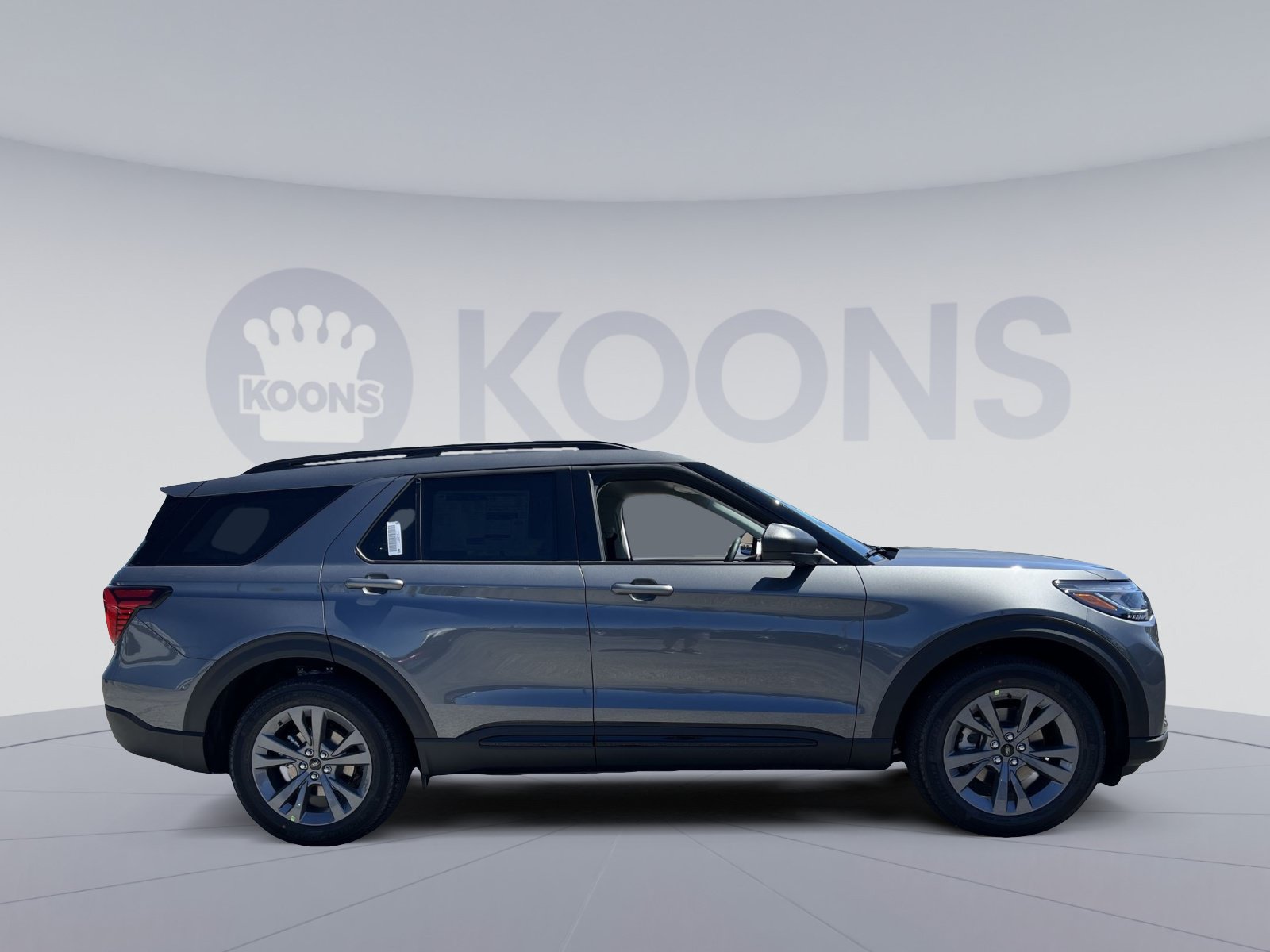New 2026 Ford Explorer Active w/ Active Comfort Package AWD/4WD image 8