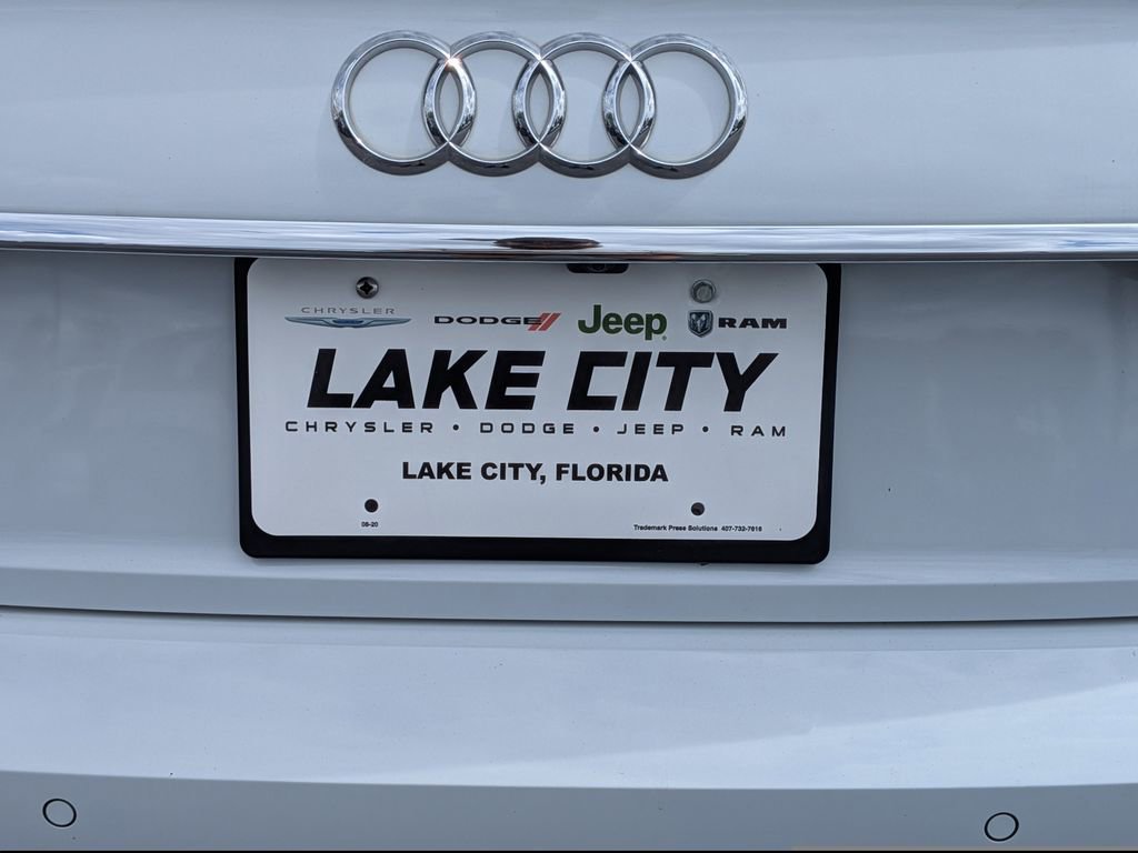 Used 2022 Audi A4 2.0T Premium Plus image 13