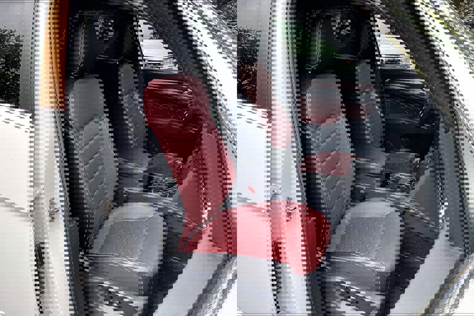 Used 2021 Volkswagen Atlas Cross Sport SEL Premium R-Line image 8