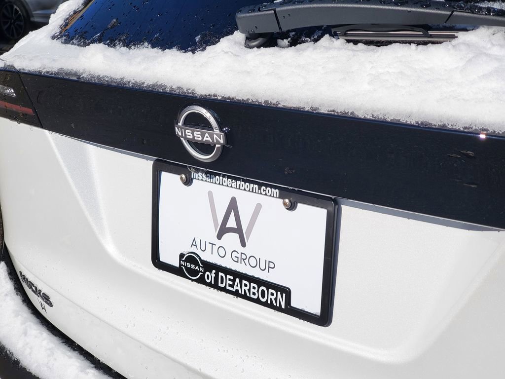 New 2026 Nissan Kicks SR w/ Cold Weather Package image 5