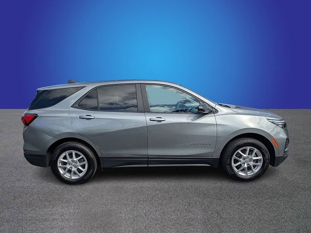 Used 2024 Chevrolet Equinox LS w/ LS Convenience Package image 6