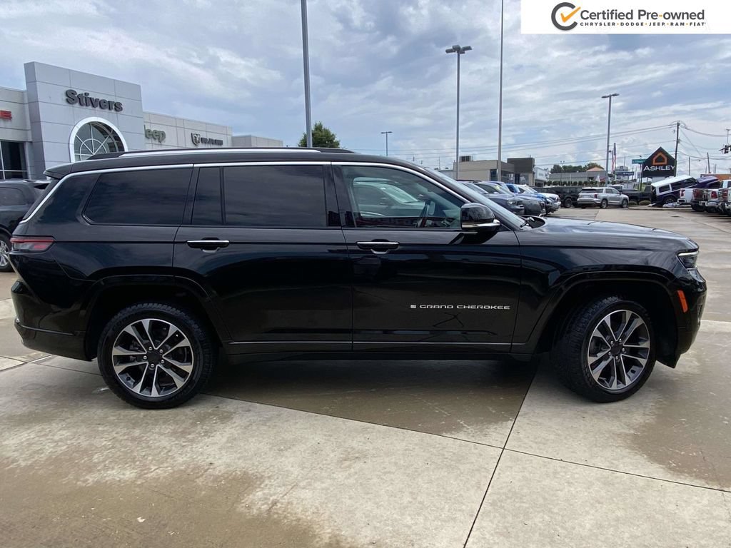 Used 2021 Jeep Grand Cherokee L Overland w/ Luxury Tech Group IV AWD/4WD image 43