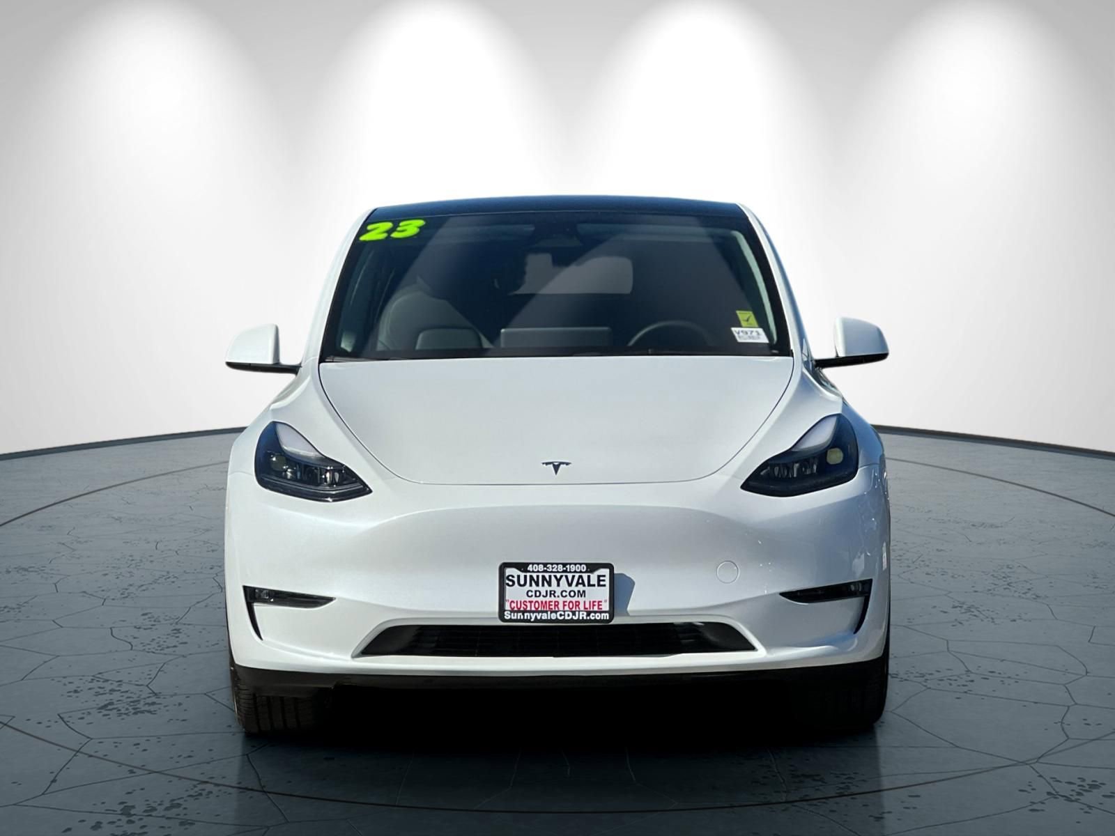 Used 2023 Tesla Model Y Long Range image 9