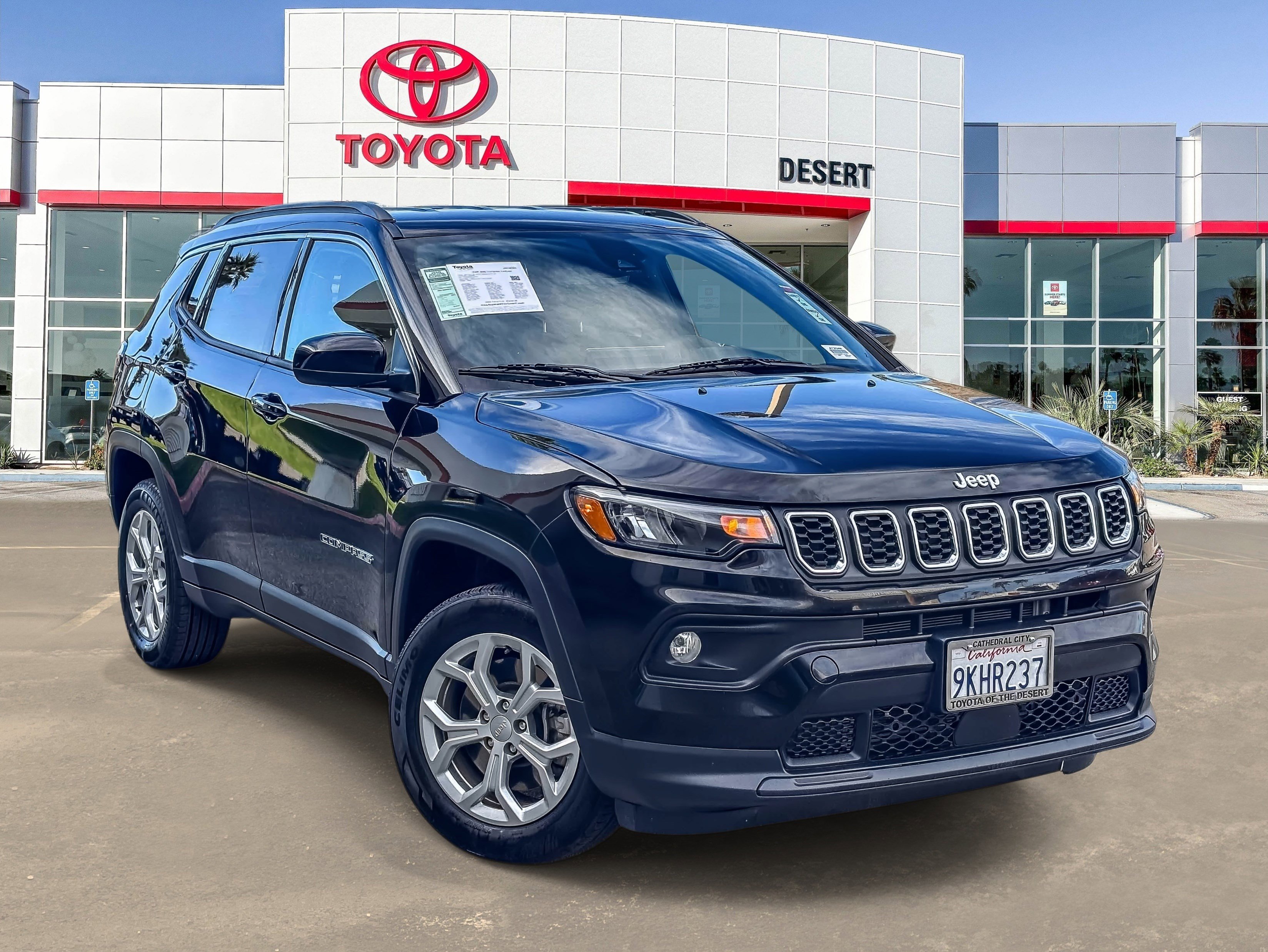 Used 2024 Jeep Compass Latitude