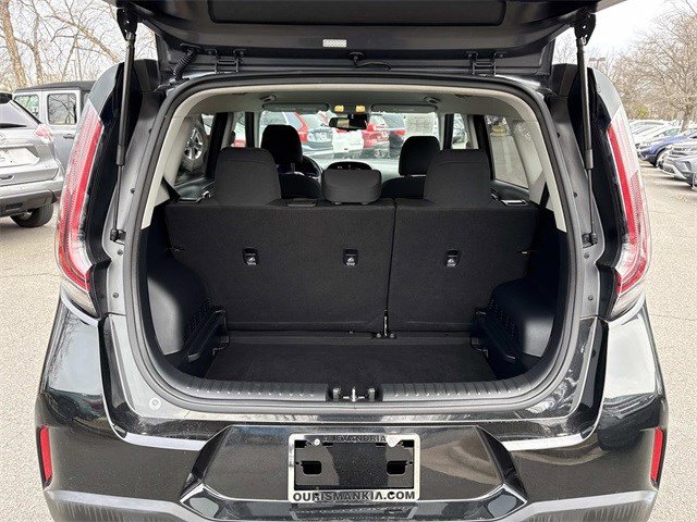 Used 2023 Kia Soul S image 12