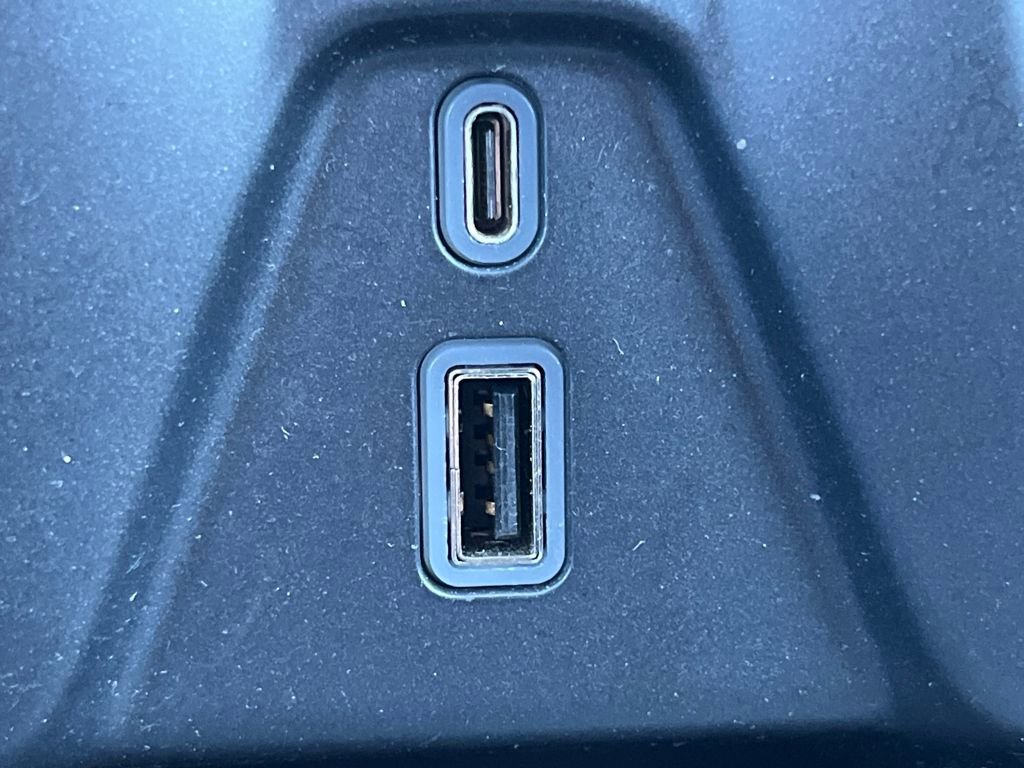 Used 2019 Chevrolet Blazer LT image 28