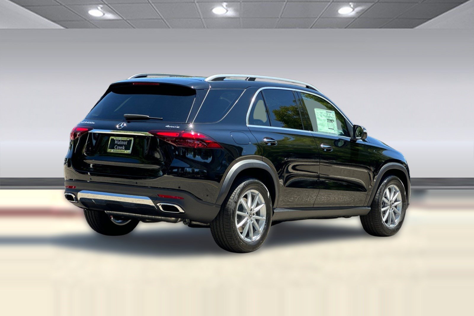 New 2026 Mercedes-Benz GLE 450e 4MATIC image 8