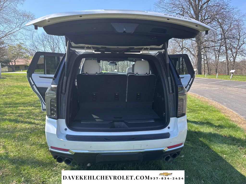 Used 2025 Chevrolet Tahoe Premier AWD/4WD image 29
