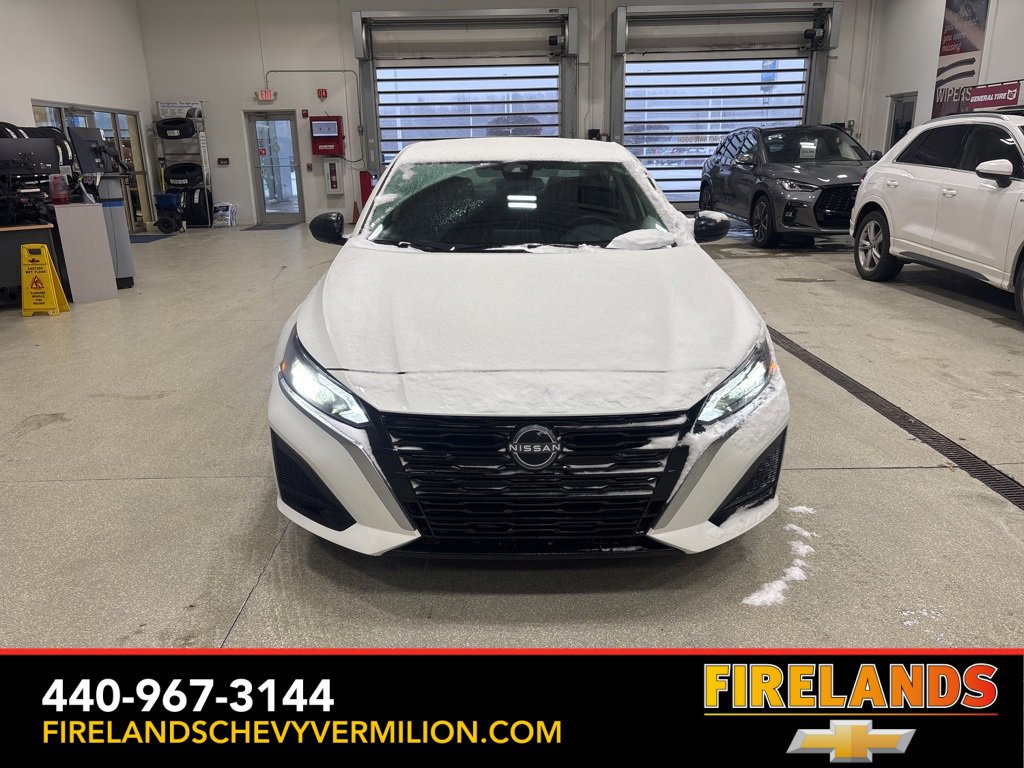 Used 2025 Nissan Altima 2.5 S image 12