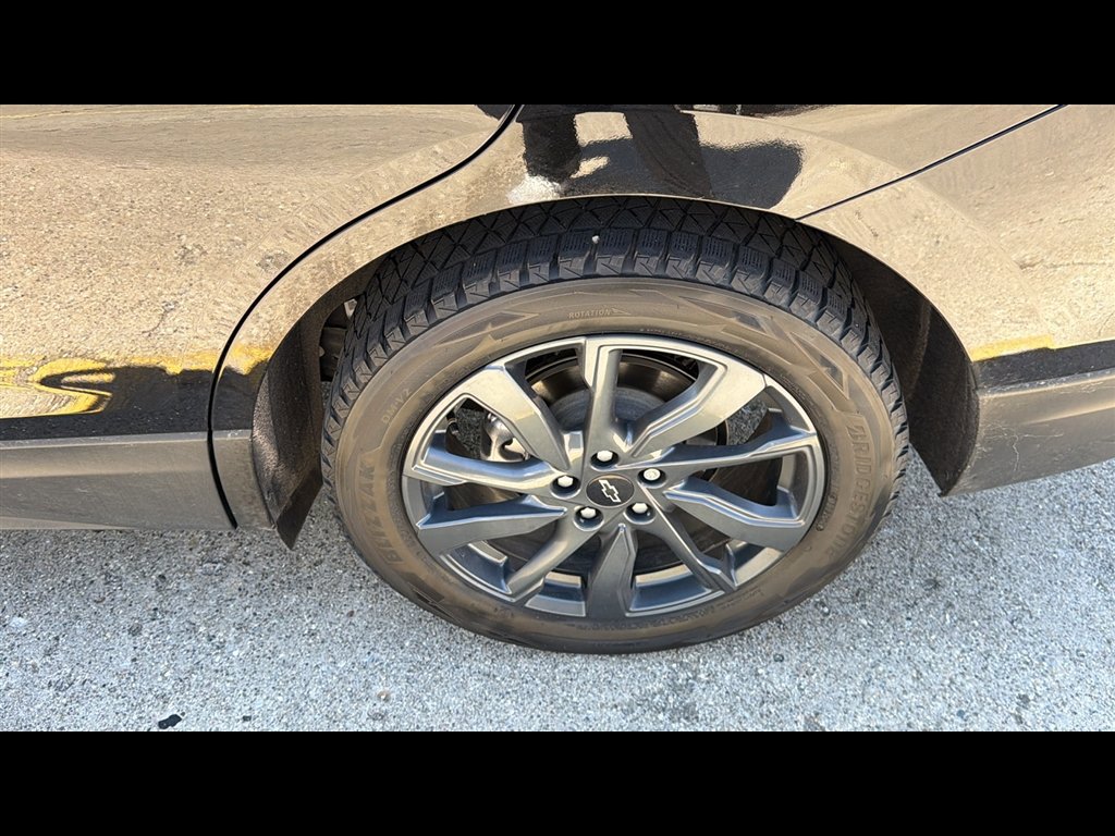 Used 2022 Chevrolet Equinox RS w/ Infotainment Package FWD image 25