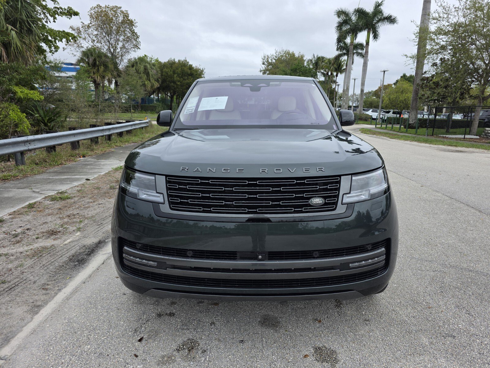 Certified 2023 Land Rover Range Rover SE image 8