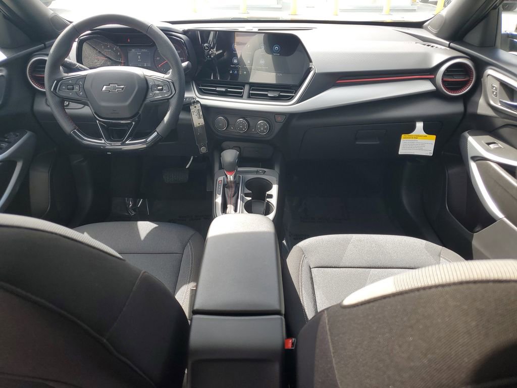 New 2026 Chevrolet Trax RS w/ Sunroof Package FWD image 11