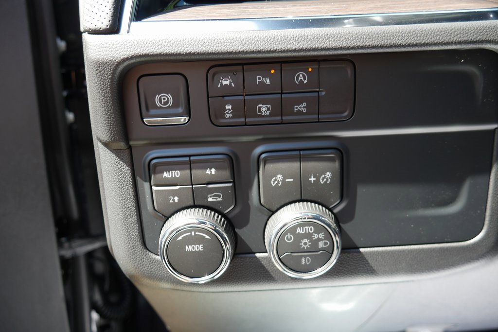 New 2025 Chevrolet Tahoe Premier image 11