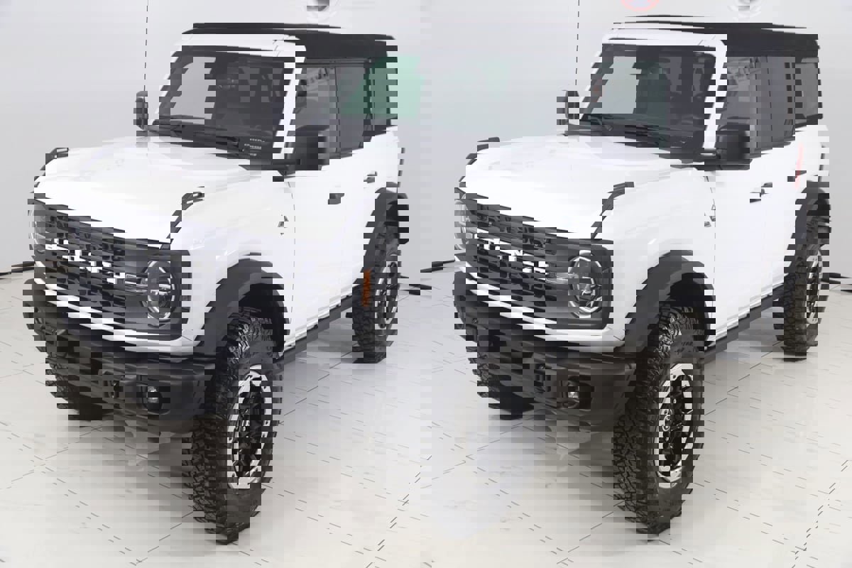 Used 2024 Ford Bronco Black Diamond w/ Sasquatch Package image 20