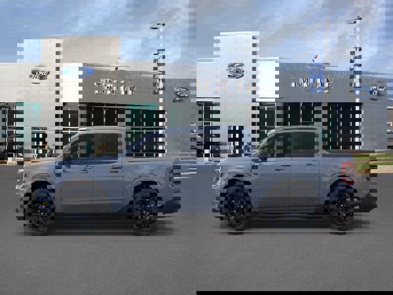 New 2026 Ford Maverick Lariat w/ Black Appearance Package image 3