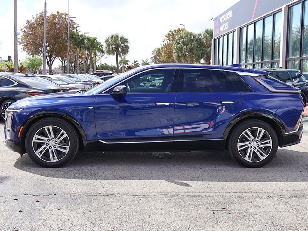 Used 2024 Cadillac Lyriq Tech w/ Driver Assist Package image 18