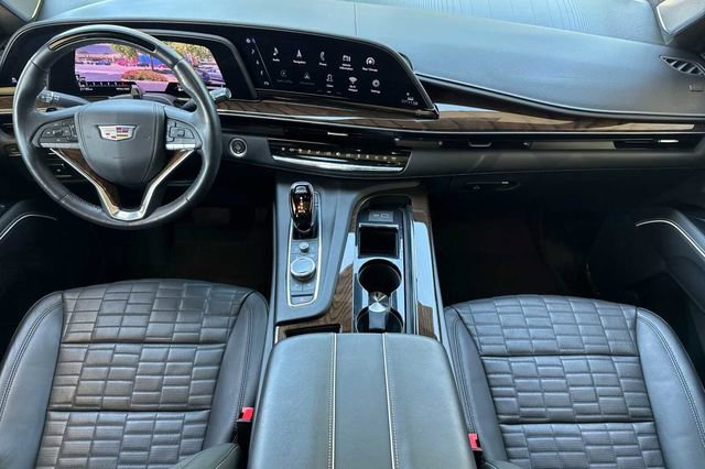 Certified 2023 Cadillac Escalade ESV Sport Platinum w/ LPO, ONYX Package AWD/4WD image 13