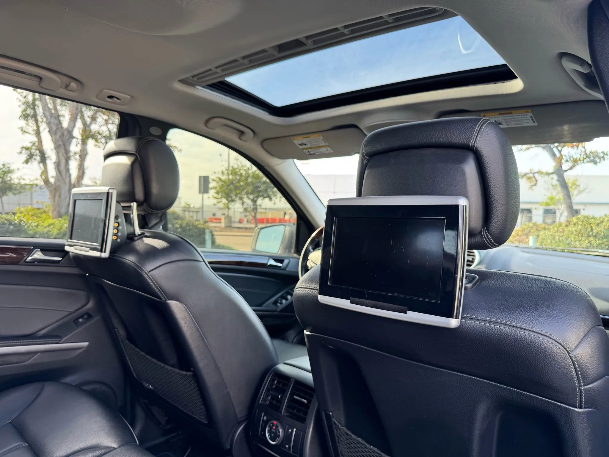 Used 2012 Mercedes-Benz GL 450 4MATIC image 33