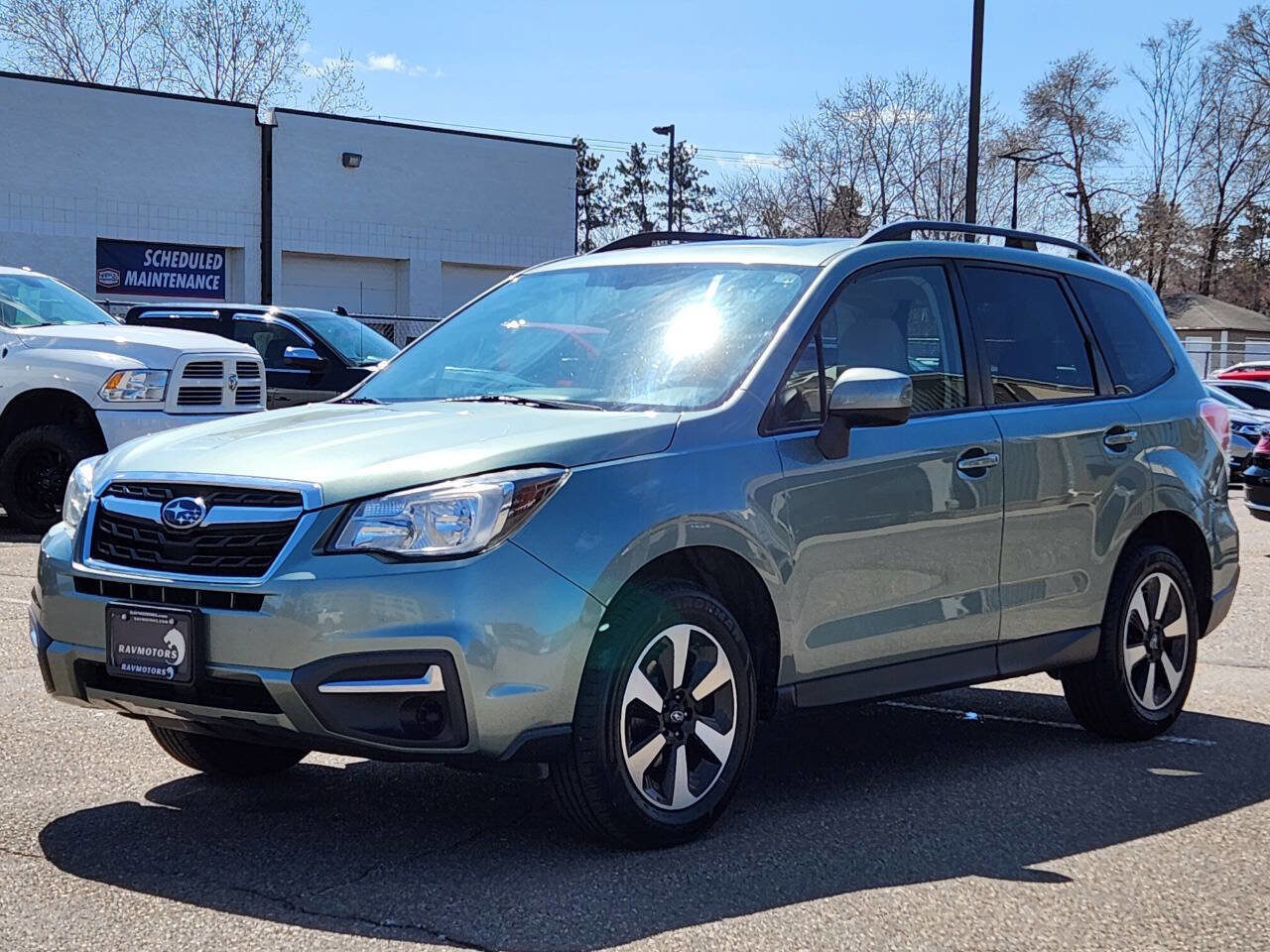 Used 2017 Subaru Forester 2.5i Premium AWD/4WD image 7