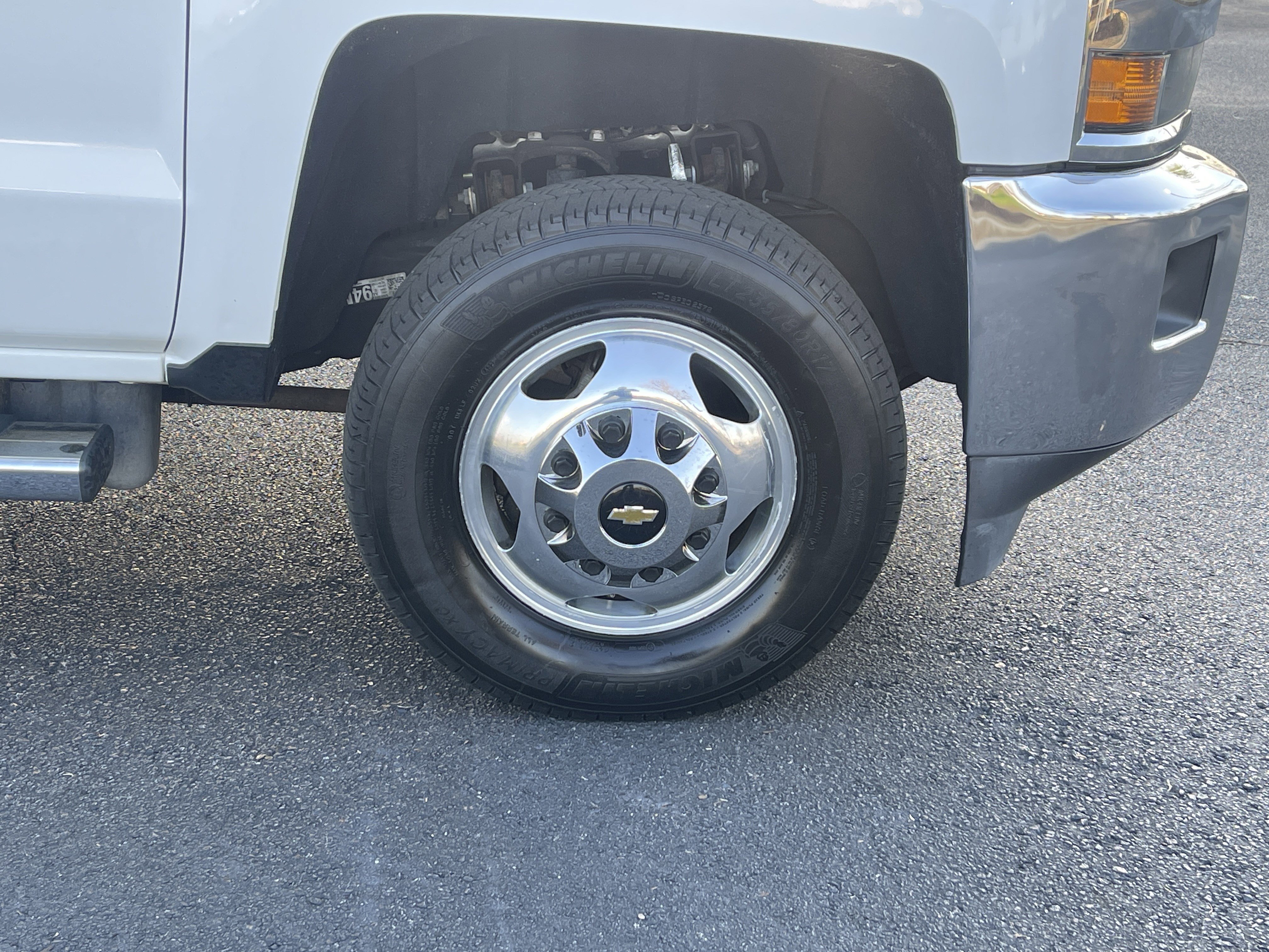 Used 2016 Chevrolet Silverado 3500 LTZ image 33