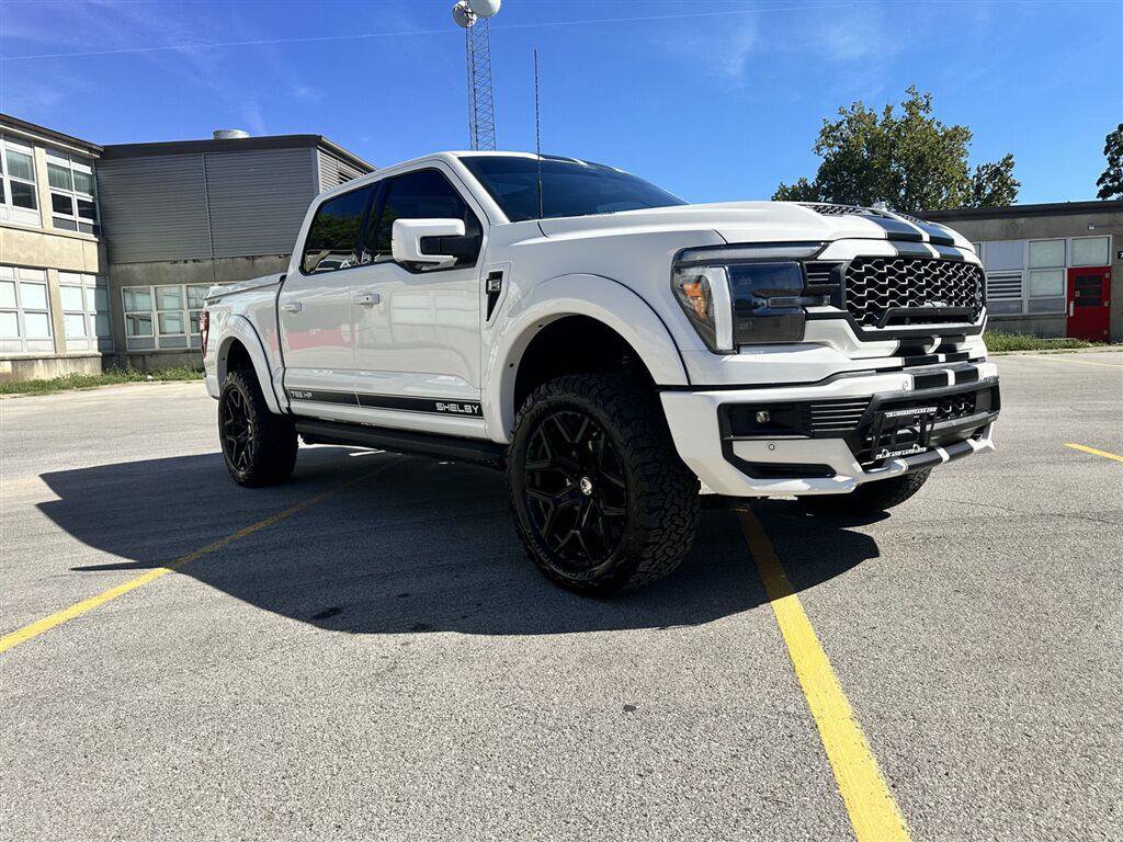 Used 2025 Ford F150 Lariat w/ Equipment Group 502A High AWD/4WD image 3