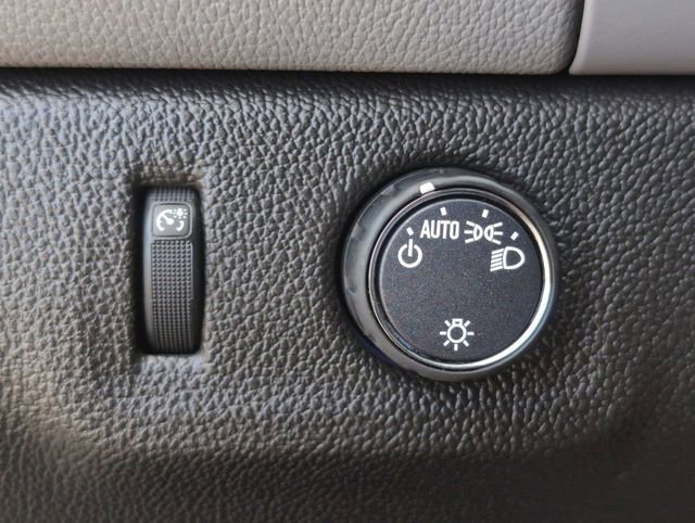 Certified 2022 Chevrolet Colorado W/T w/ Custom Special Edition image 16