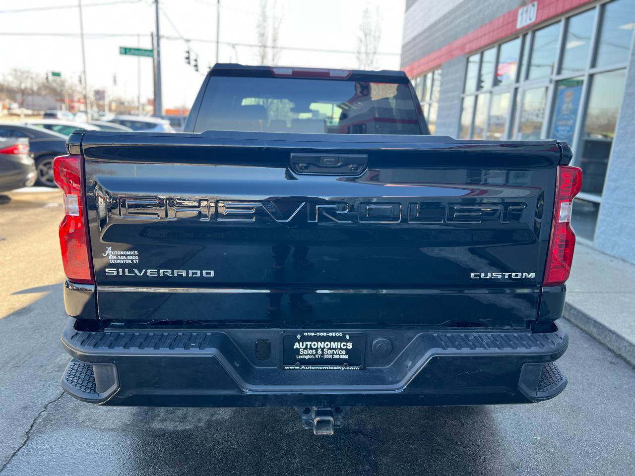 Used 2024 Chevrolet Silverado 1500 Custom image 4