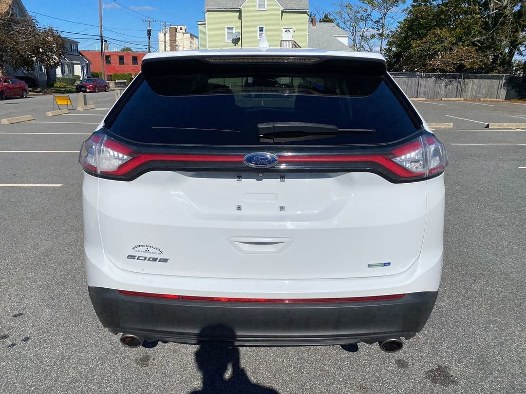 Used 2018 Ford Edge SE image 6