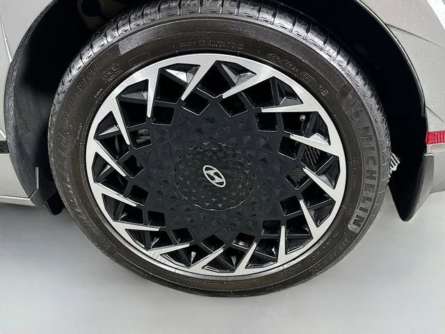 Used 2023 Hyundai Ioniq 5 Limited w/ Cargo Package image 33