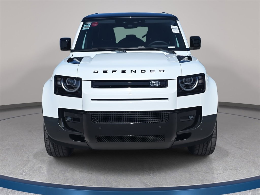 New 2026 Land Rover Defender 110 S image 2