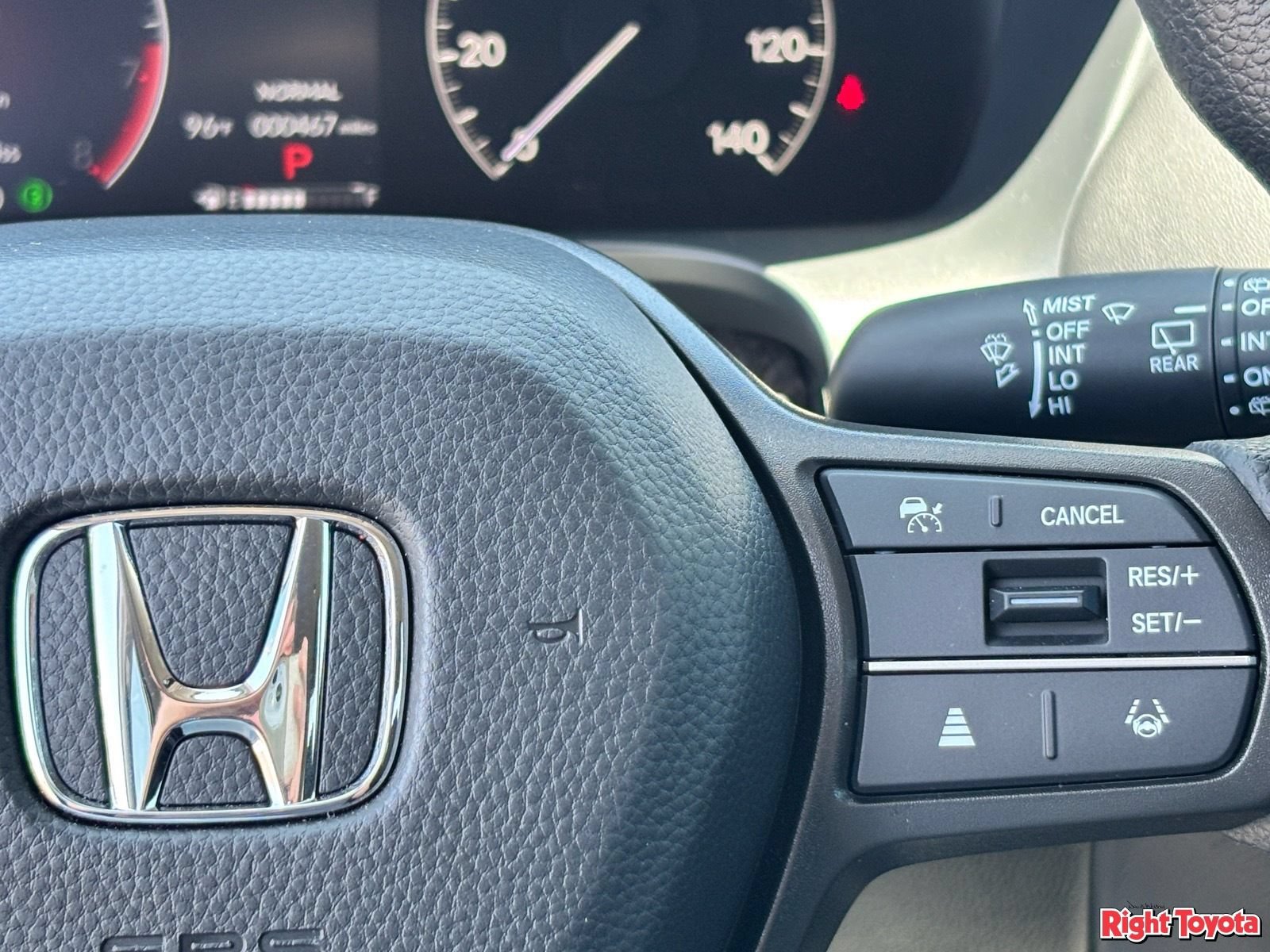 Used 2027 Honda HR-V LX image 23