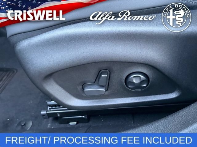 New 2026 Alfa Romeo Tonale w/ Black Premium Package AWD/4WD image 19