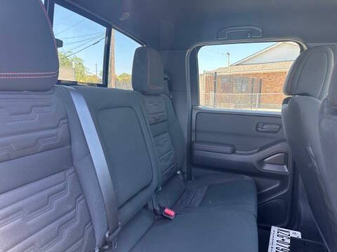Used 2026 Nissan Frontier PRO-4X AWD/4WD image 24