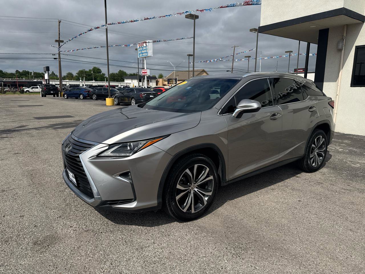Used 2017 Lexus RX 350 FWD w/ Premium Package image 2