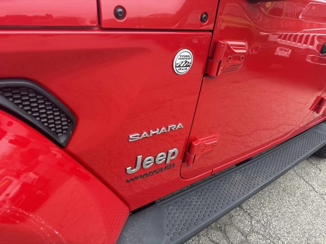Used 2019 Jeep Wrangler Unlimited Sahara AWD/4WD image 13