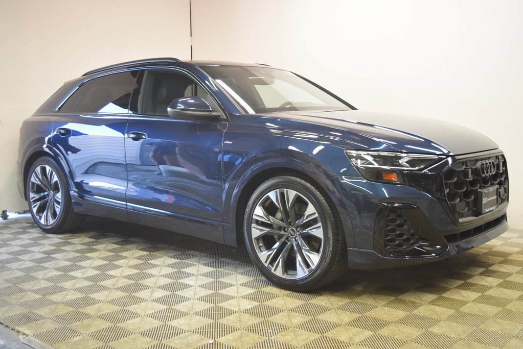New 2025 Audi Q8 Premium Plus image 2