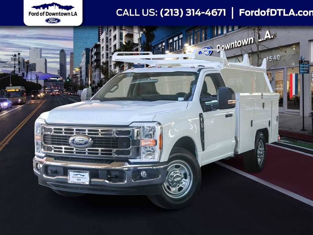 New 2026 Ford F350 XL w/ XL Chrome Package