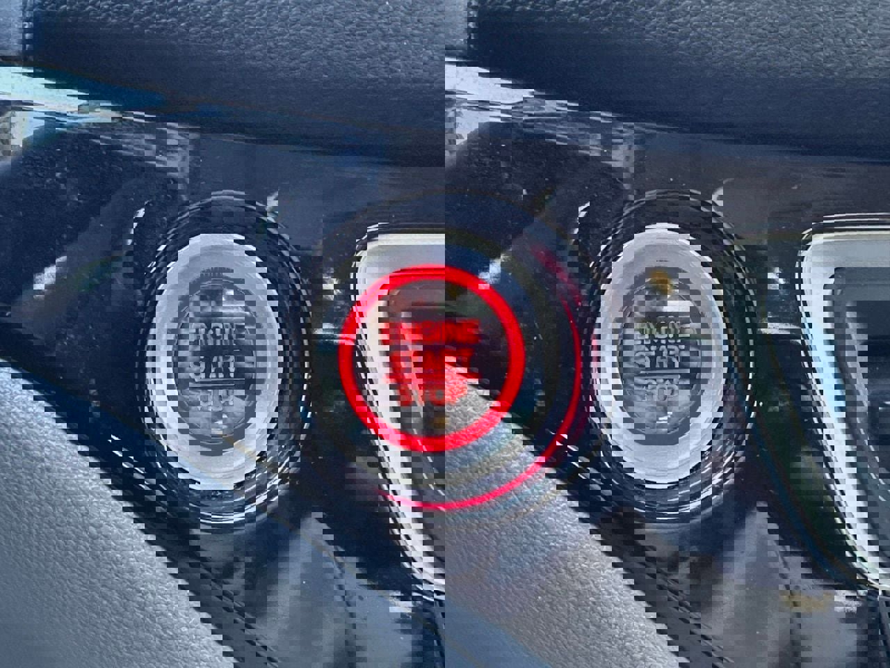 Used 2021 Honda Pilot Elite image 33