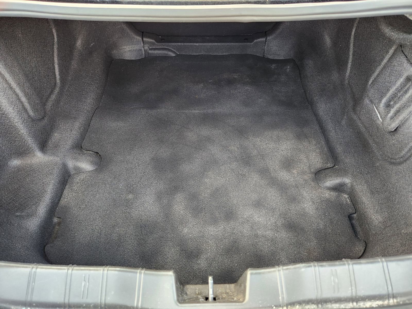 Used 2021 Chevrolet Camaro LT w/ RS Package image 43