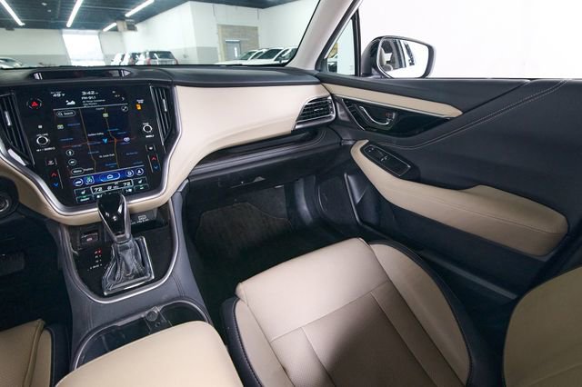 Used 2023 Subaru Outback Limited image 7