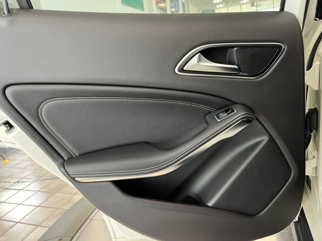 Used 2018 Mercedes-Benz GLA 250 4MATIC image 31