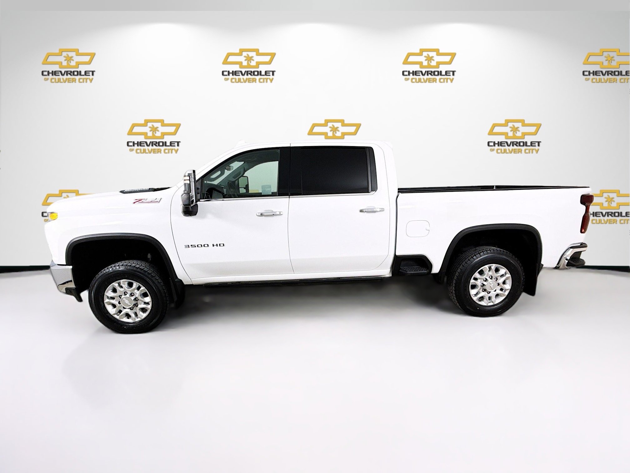 Used 2020 Chevrolet Silverado 3500 LTZ w/ LTZ Plus Package image 4