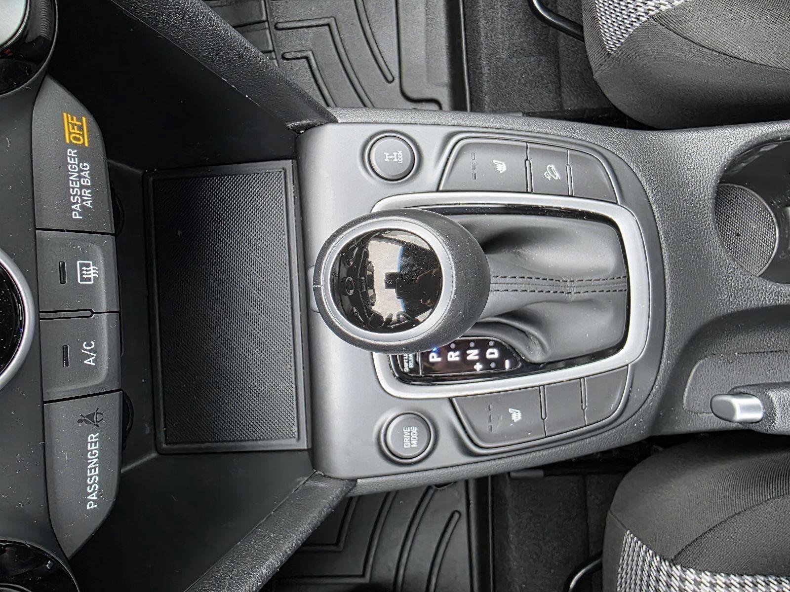 Used 2021 Hyundai Kona SEL w/ Cargo Package image 18