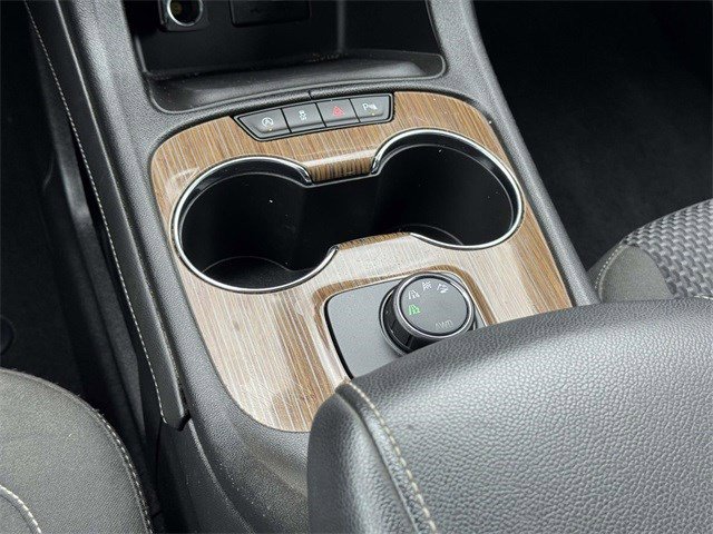 Used 2020 GMC Acadia SLE image 20